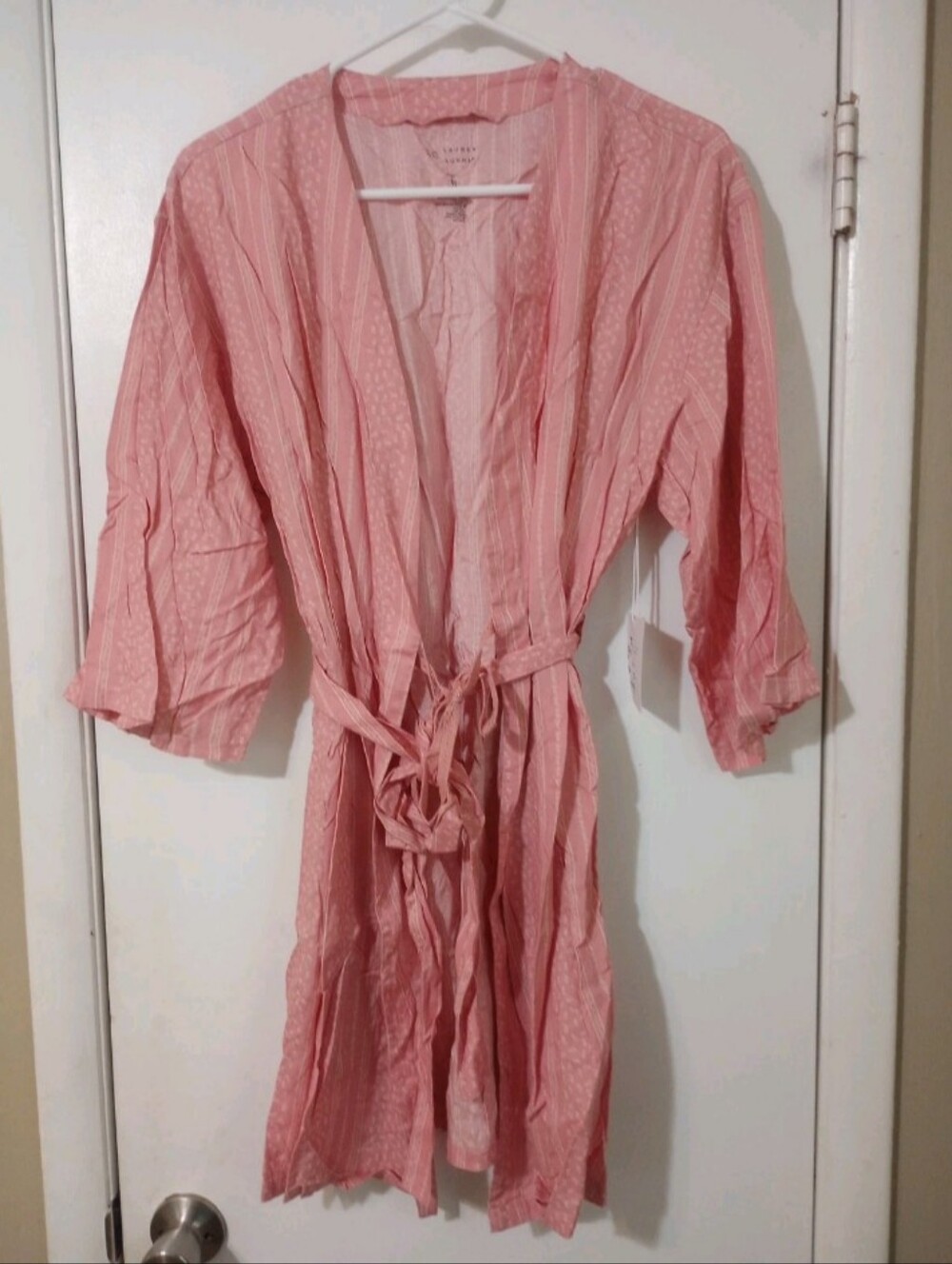 Women's LC Lauren Conrad Challis Wrap Robe Pink M